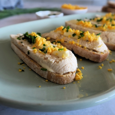 Receita de Tostas de ovas de pescada