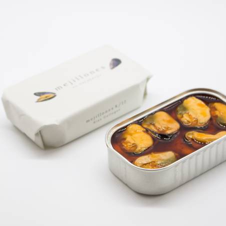 Rías Baixas Tinned Food gift pack