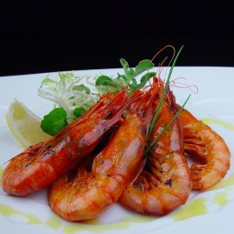 Grilled prawns with garlic,...