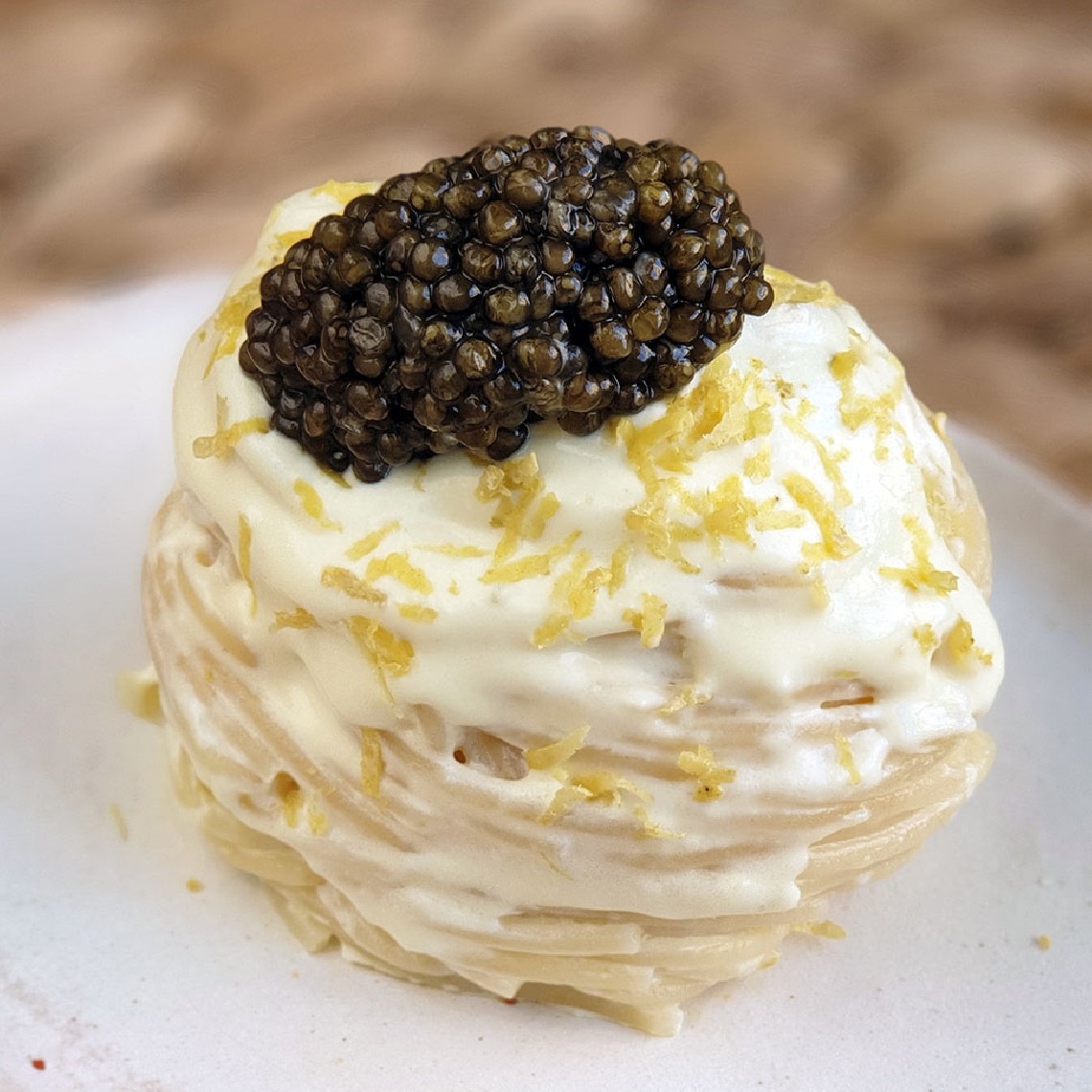 Spaghetti al limone con Caviar del Tíbet