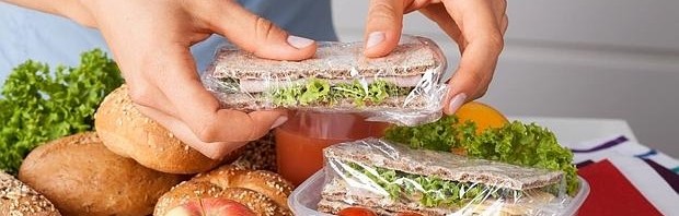 Trucos para comer saludable en el trabajo y de «Tupper»