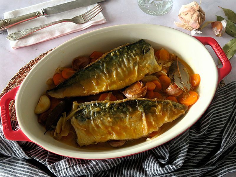 Caballa en escabeche al estilo tradicional